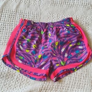 COPY - Skecher's Active Size 5/6 Girl's Shorts Paint Splatter Zebra Pattern